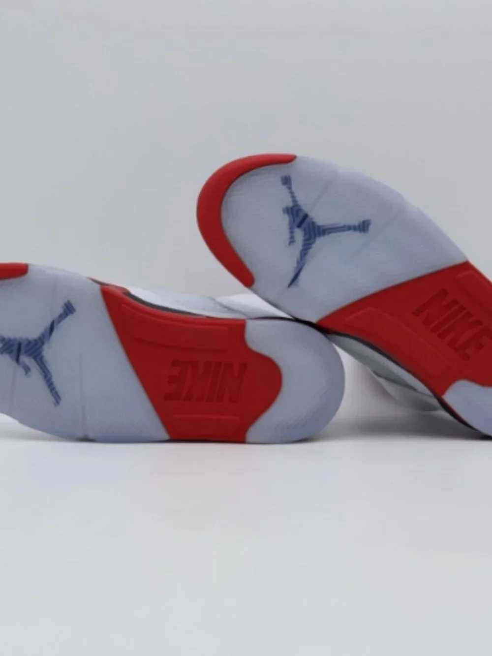 Nike Air Jordan 5 Retro OG Fire Red Black Tongue